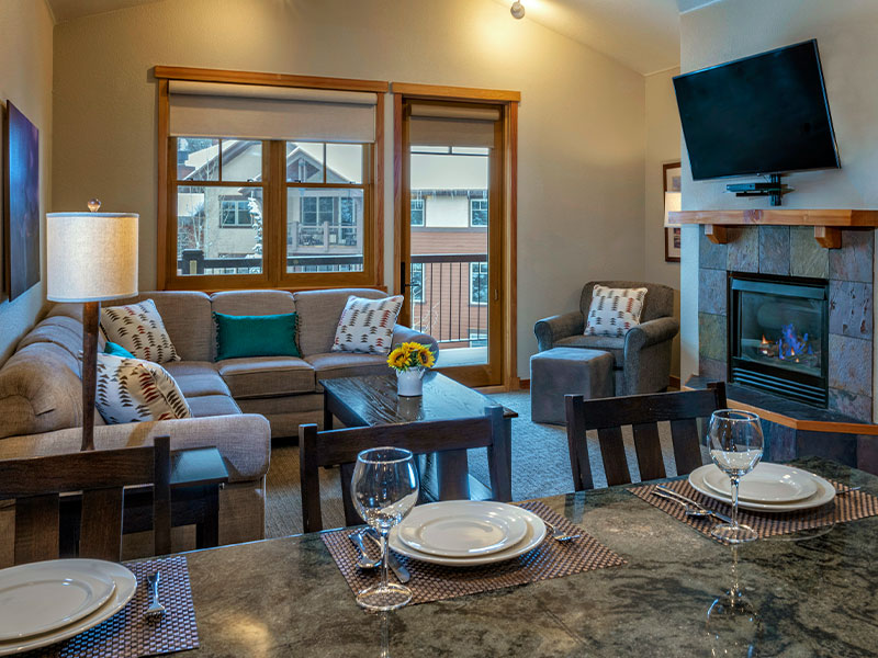 Grand Timber Lodge